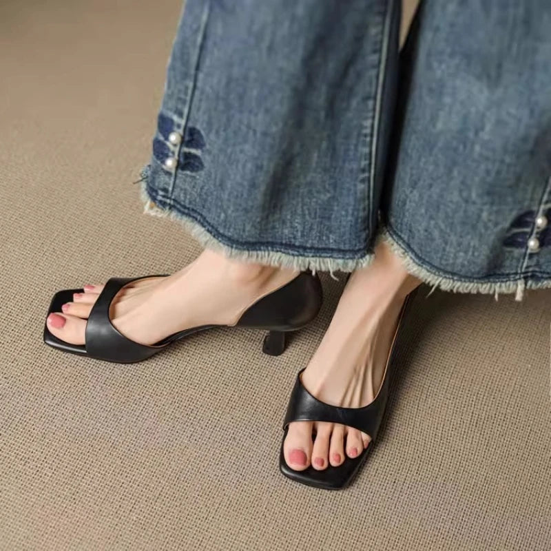2026 Summer Women's High Heel Sandals Fashion SquareToe Leather Suitable for Office Wearing and Casual Outdoor Use Women's Shoes