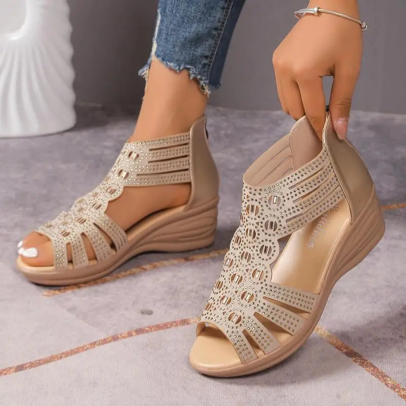 Luxury Glitter Strap Wedge Heel Sandals Women Summer 2026 Vintage Hollow Out Thick Bottom Gladiator Sandals Comfort Mom's Shoes